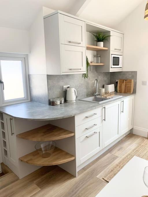 فيلا Cosy Country Getaway, 5 Mins From The Sea بينزانس المظهر الخارجي الصورة